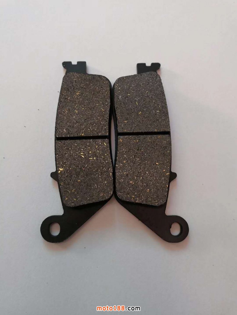 摩托車(chē)剎車(chē)片2（每套3.0元）